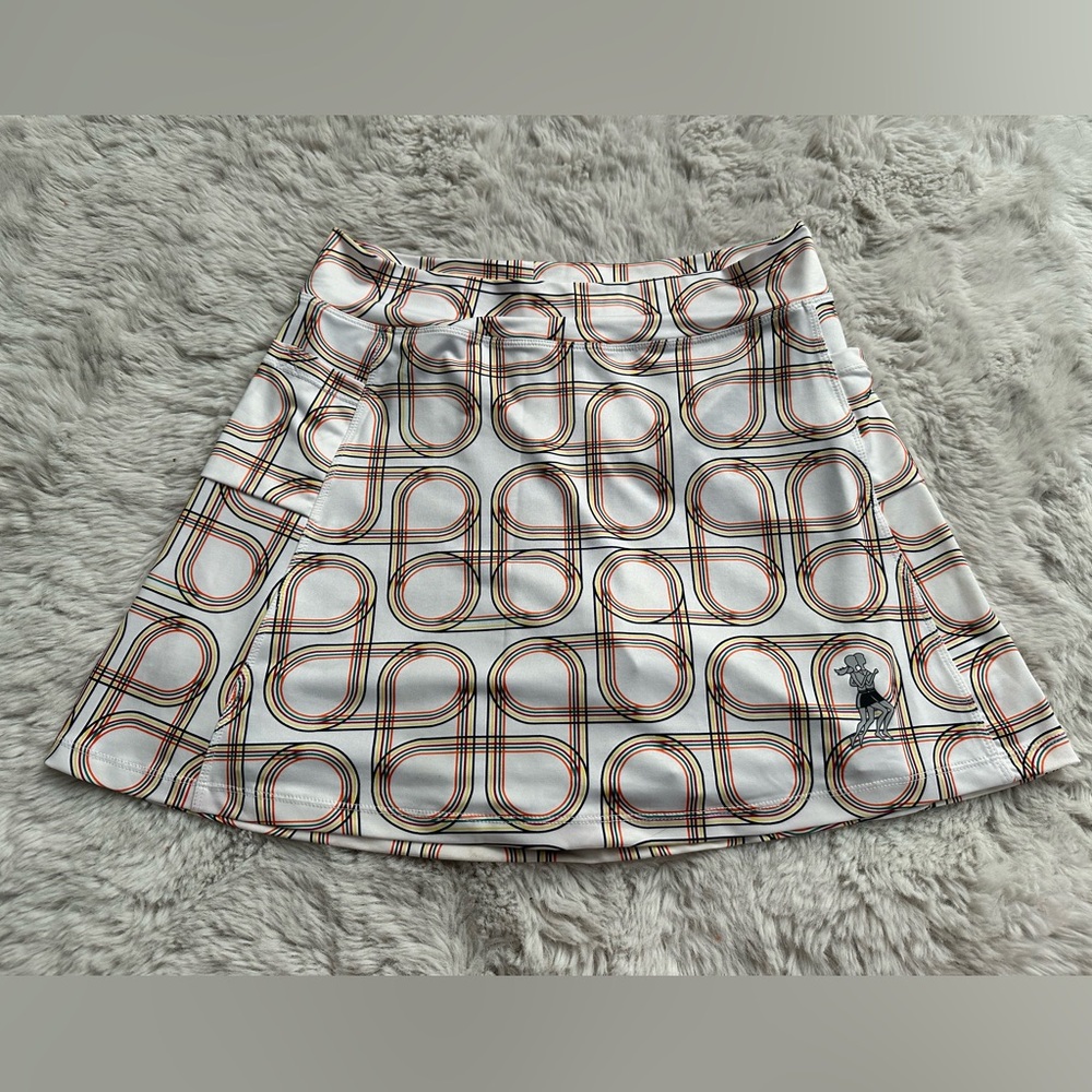 Running skirts brand. Size 3 (women’s 8)